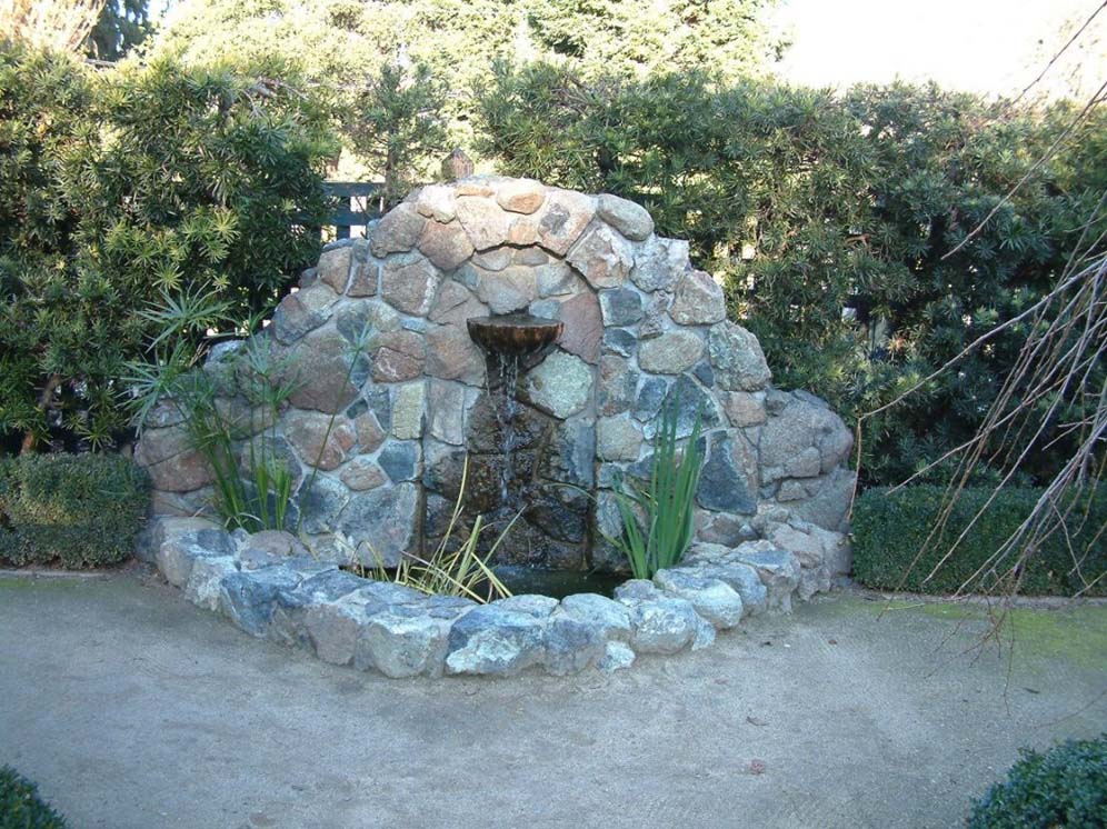 Water Feature Set in Stone